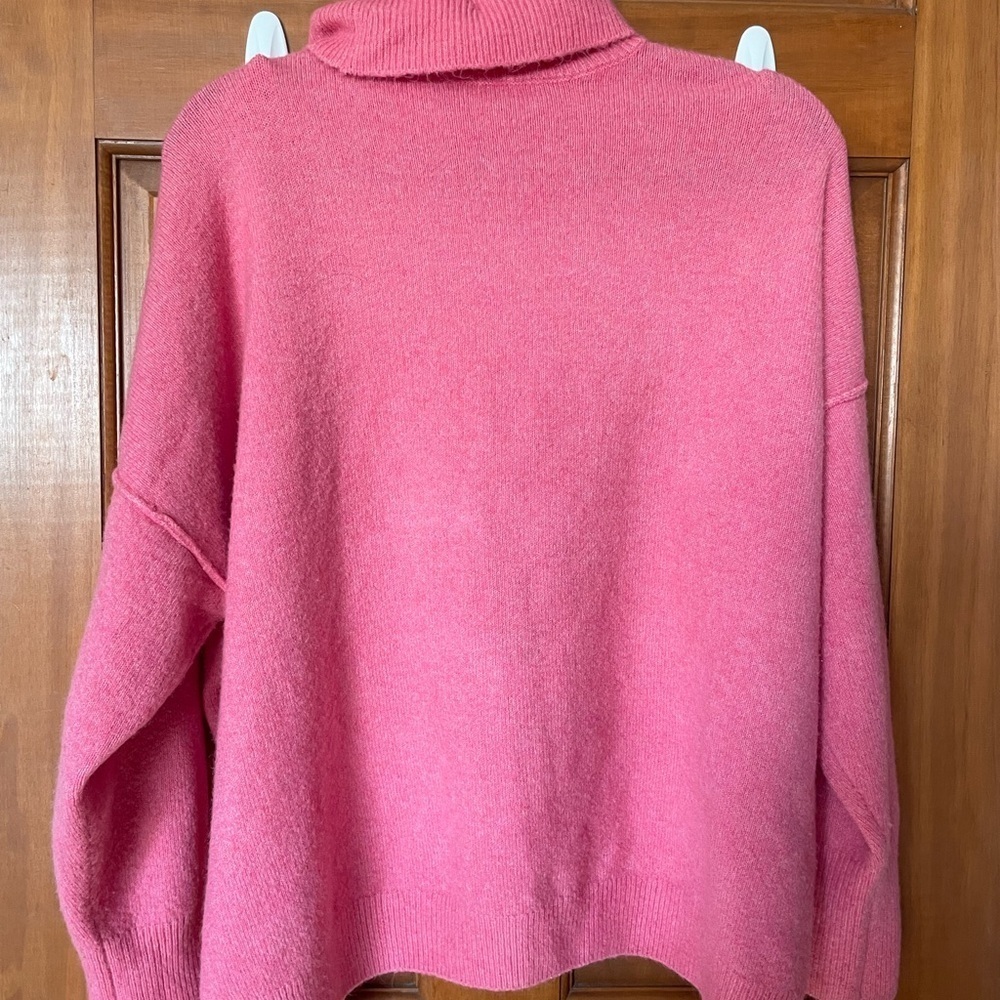 Vince Camuto Salmon Pink Turtleneck Sweater - Picture 4 of 4